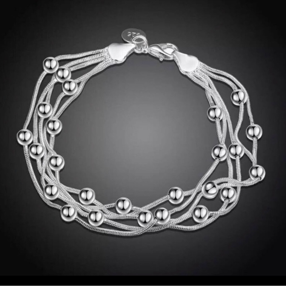 Elegant sterling Silver Beaded bracelet